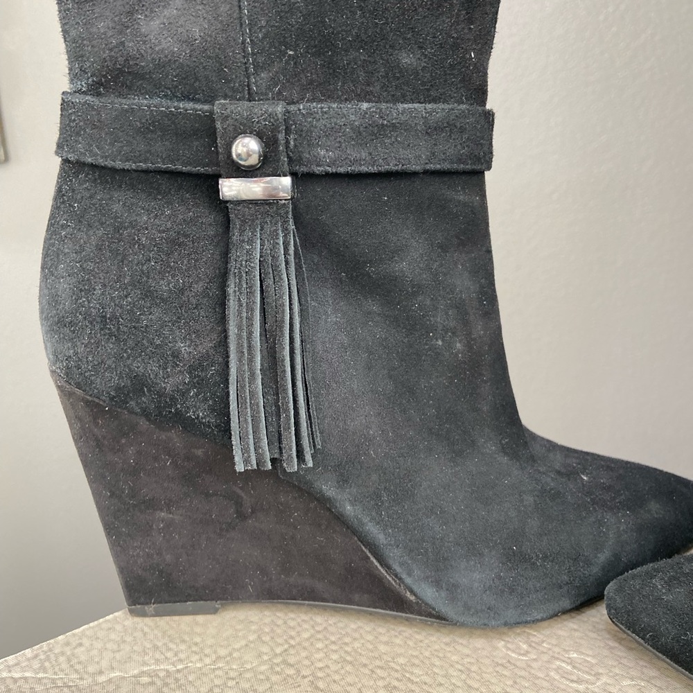Black Heeled Nine West Boots - Picture 6 of 8